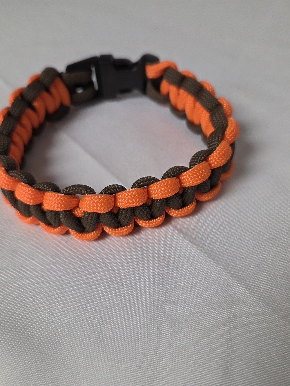 Tactical Paracord Bracelet in Orange and Brown 8.5"